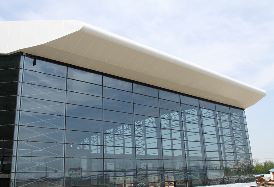 彩鋼巖棉夾芯板工藝如何？