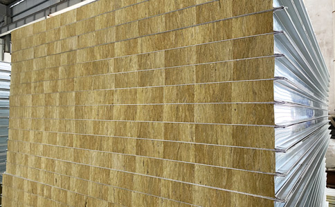 巖棉夾芯板板是怎么隔音的？