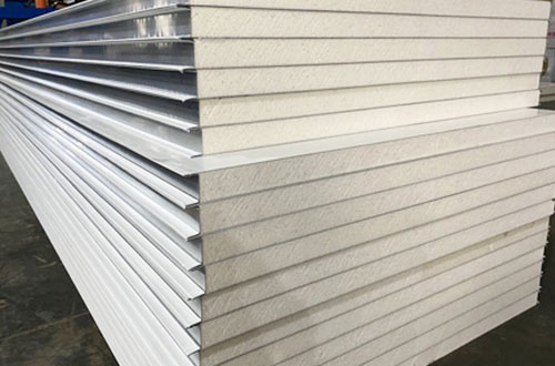 巖棉夾芯板是如何生產(chǎn)的呢？