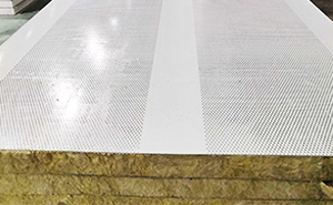 沖孔吸音夾芯板技術(shù)創(chuàng)新引領行業(yè)變革，降噪效果顯著提升